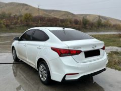 Сүрөт унаа Hyundai Accent