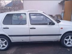 Photo of the vehicle Volkswagen Golf