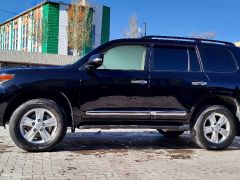 Фото авто Toyota Land Cruiser