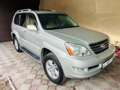 Photo of the vehicle Lexus GX