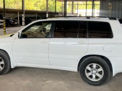 Сүрөт унаа Toyota Highlander