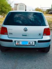 Фото авто Volkswagen Golf