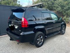 Photo of the vehicle Lexus GX