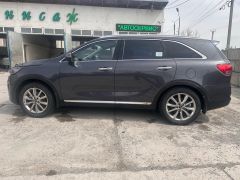 Сүрөт унаа Kia Sorento