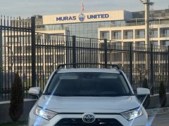 Сүрөт унаа Toyota RAV4