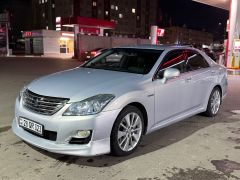 Сүрөт унаа Toyota Crown