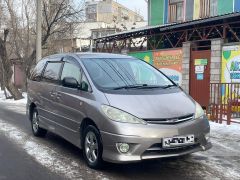 Фото авто Toyota Estima