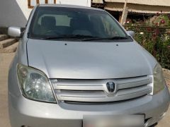 Photo of the vehicle Toyota Ist