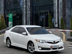 Сүрөт унаа Toyota Camry