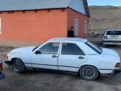 Сүрөт унаа Mercedes-Benz 190 (W201)