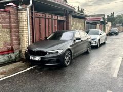 Photo of the vehicle BMW 5 Series