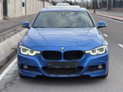 Photo of the vehicle BMW 3 Series