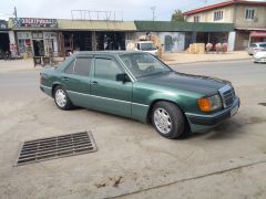 Сүрөт унаа Mercedes-Benz W124