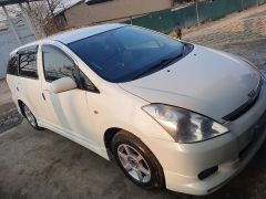 Фото авто Toyota Wish