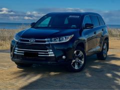 Photo of the vehicle Toyota Highlander