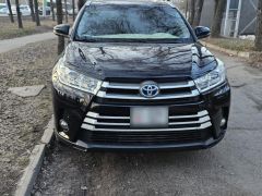 Photo of the vehicle Toyota Highlander