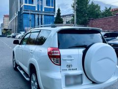 Сүрөт унаа Toyota RAV4