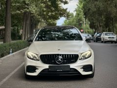 Фото авто Mercedes-Benz E-Класс AMG