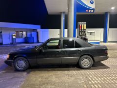 Photo of the vehicle Mercedes-Benz W124