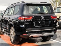 Сүрөт унаа Toyota Land Cruiser