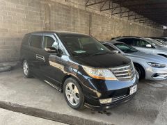 Фото авто Honda Elysion