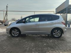 Фото авто Honda Fit