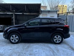 Сүрөт унаа Toyota RAV4