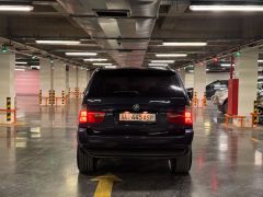 Photo of the vehicle BMW X5