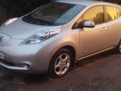 Сүрөт унаа Nissan Leaf