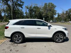 Сүрөт унаа Kia Sorento