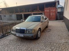 Фото авто Mercedes-Benz W124