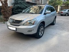 Photo of the vehicle Lexus RX