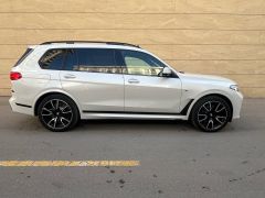 Фото авто BMW X7