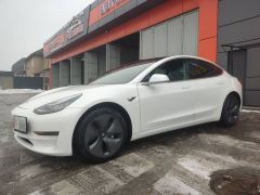 Photo of the vehicle Tesla Model 3