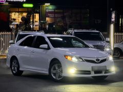 Сүрөт унаа Toyota Camry