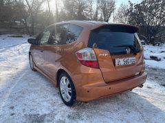 Photo of the vehicle Honda Fit