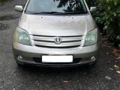 Photo of the vehicle Toyota Ist