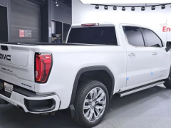 Сүрөт унаа GMC Sierra