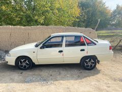 Сүрөт унаа Daewoo Nexia