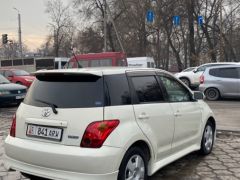 Фото авто Toyota Ist