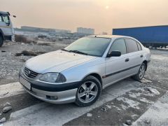 Сүрөт унаа Toyota Avensis