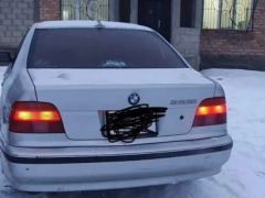 Photo of the vehicle BMW 5 Series