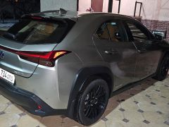 Photo of the vehicle Lexus UX