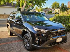 Сүрөт унаа Toyota RAV4