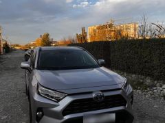 Сүрөт унаа Toyota RAV4