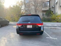 Photo of the vehicle Honda Odyssey