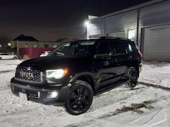 Сүрөт унаа Toyota Sequoia