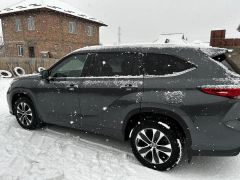 Photo of the vehicle Toyota Highlander