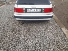 Photo of the vehicle Audi 100