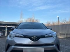 Сүрөт унаа Toyota C-HR